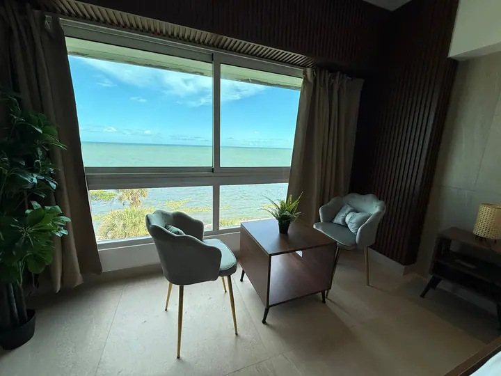 Apartment with a rare view of the sea: photo 3
