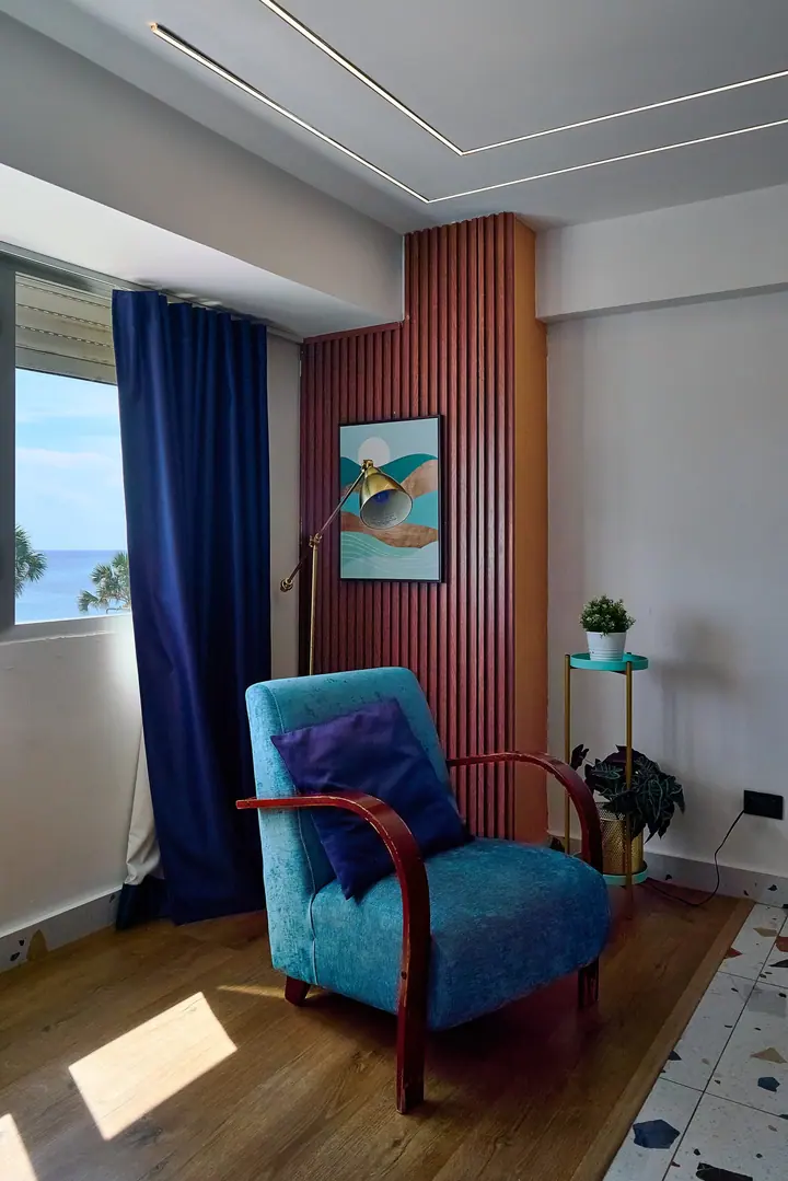 Calm ocean-view studio with a bathtub: main photo