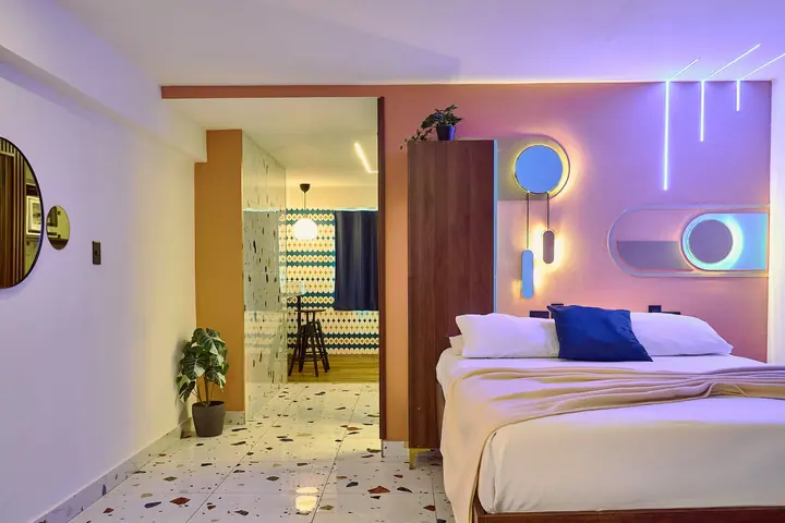 Calm ocean-view studio with a bathtub: photo 13