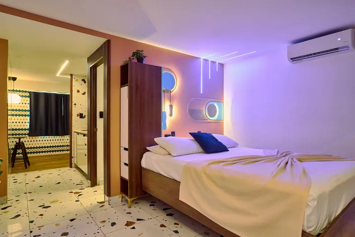 Calm ocean-view studio with a bathtub: photo 17