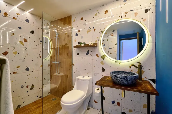 Calm ocean-view studio with a bathtub: photo 23