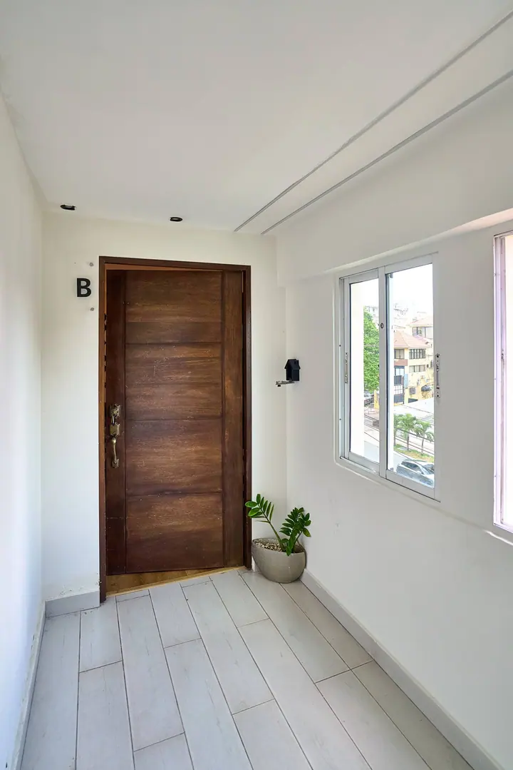 Calm ocean-view studio with a bathtub: photo 27