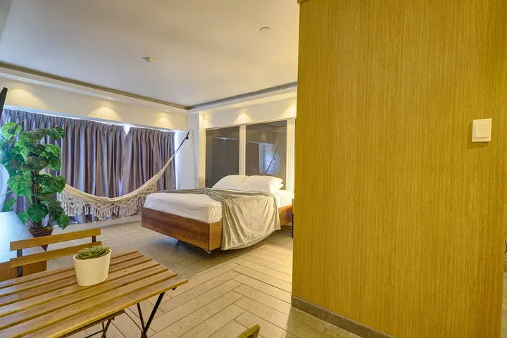 Comfortable studio with a bathtub and a sea view: photo 33