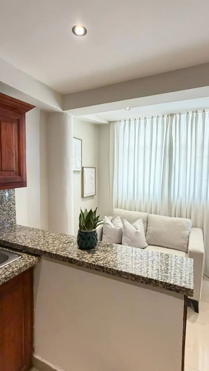 Compact ocean-front studio with a jacuzzi: photo 3