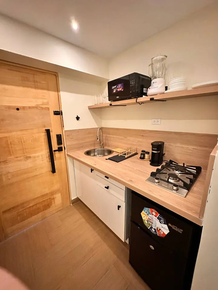 Cosy ocean-view suite with a hot tub: photo 22