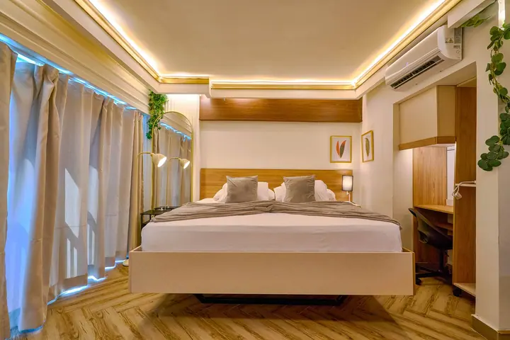 Elegant ocean-view studio with a bathtub: photo 2