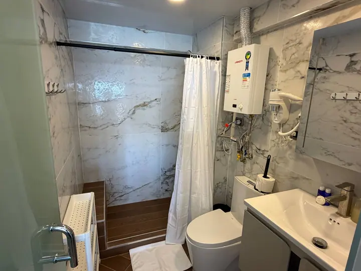 Elegant studio with a sea view: photo 7