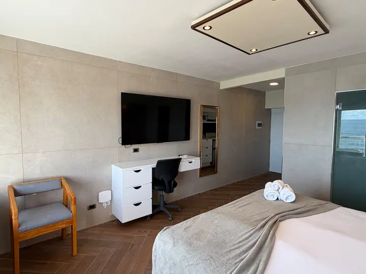Elegant studio with a sea view: photo 8