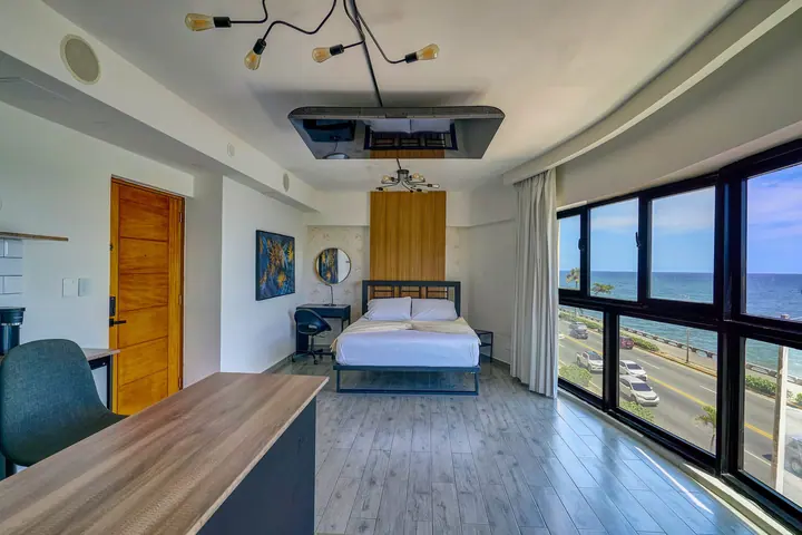 Minimalist ocean-view loft with a tub: photo 20