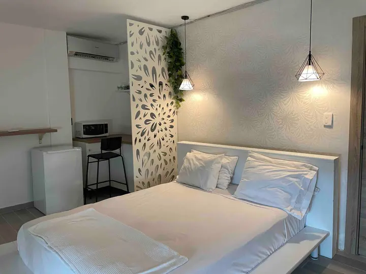 Minimalist studio with an ocean view: photo 6