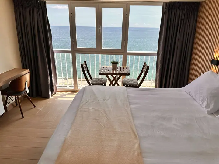 Ocean-view suite with a jacuzzi: photo 7