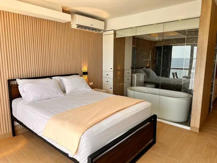 Ocean-view suite with a jacuzzi: photo 11