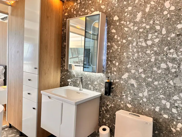 Ocean-view suite with a jacuzzi: photo 13