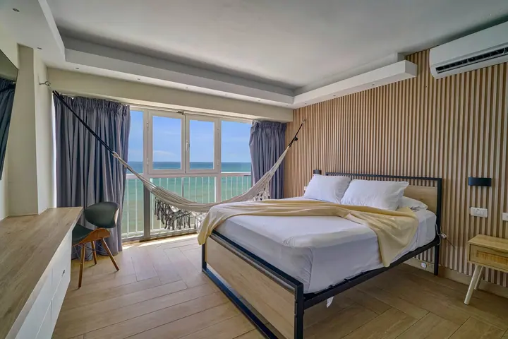 Ocean-view suite with a jacuzzi: photo 18