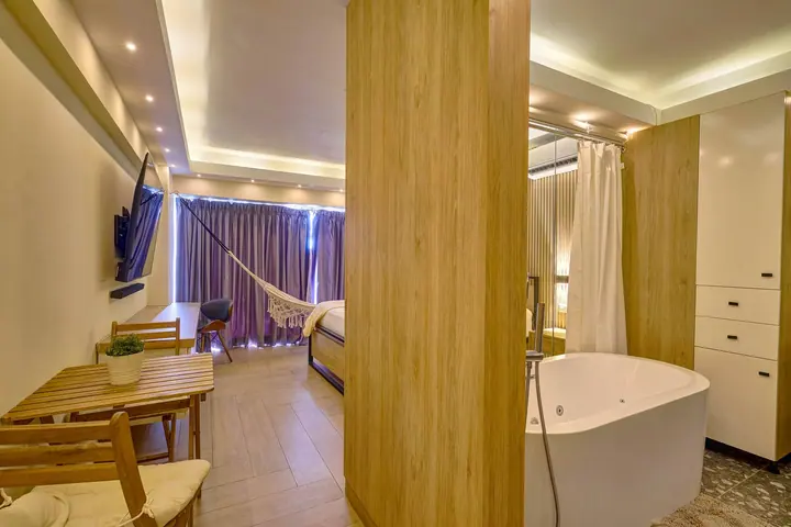 Ocean-view suite with a jacuzzi: photo 24