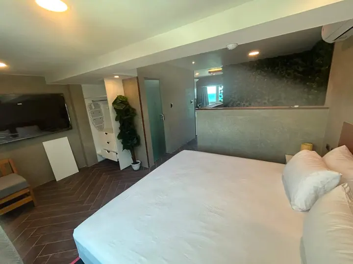 One-bedroom apartment facing the sea: photo 6