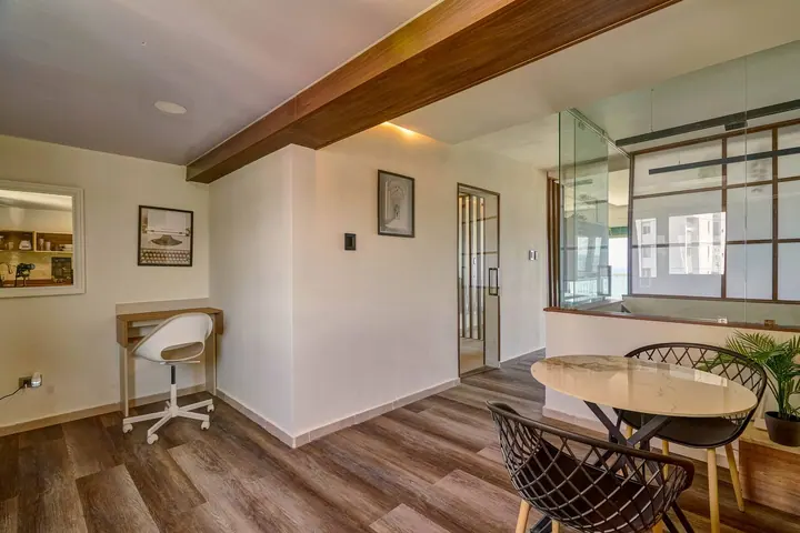One-bedroom penthouse with an ocean view: photo 2