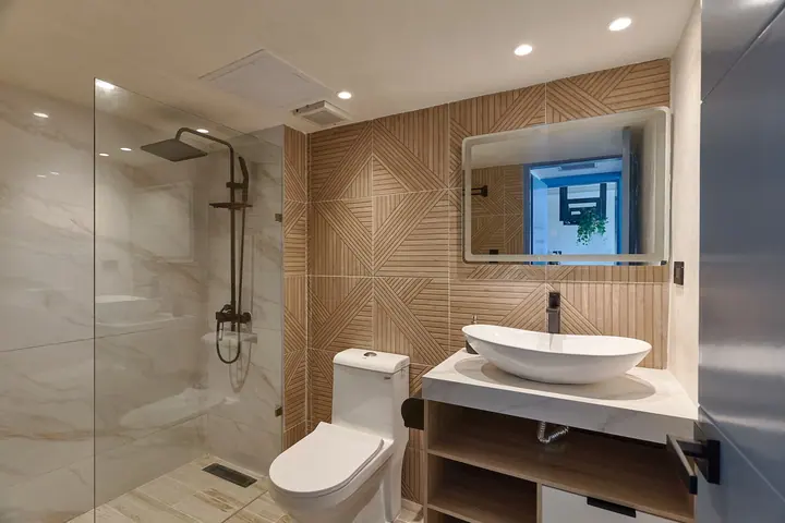 One-bedroom with a workspace and a sea view: photo 11