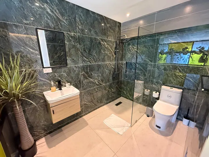 Relaxing seafront apartment with parking: photo 4