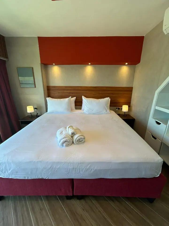 Sea-view studio with a bathtub: photo 8