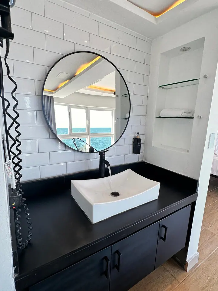Studio with a jacuzzi: photo 18