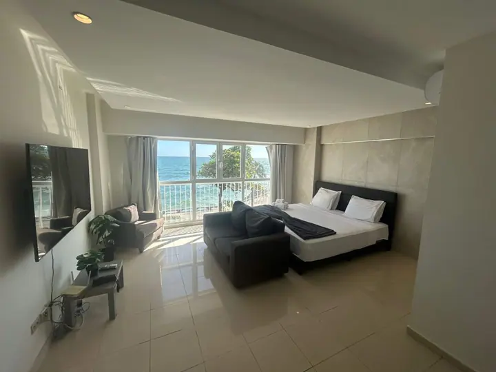 Studio with a wide sea view: photo 6